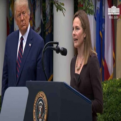 Amy Coney Barrett: ¿Por qué algunos atacan a los hijos de la nominada a la Corte Suprema?