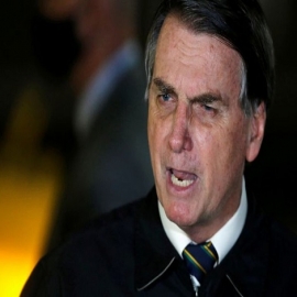 Jair Bolsonaro vetó el uso obligatorio de mascarillas en lugares cerrados de Brasil