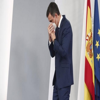 La mascarilla, cuestión política: su uso nunca estuvo en manos de los expertos ni figurará en el plan de "gripalización"