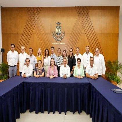 Iniciamos la transición municipal de Mérida con responsabilidad y transparencia rumbo a una nueva forma de gobernar: Cecilia Patrón
