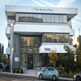 La élite bancaria de EEUU salva a First Republic Bank con 30.000 millones de dólares