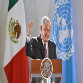 Los medios ignoran la evidencia de que Occidente se opuso al acuerdo de paz de Ucrania