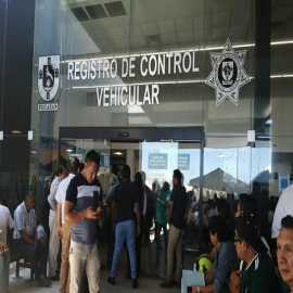 Alta afluencia a módulos de reemplacamiento de Yucatán