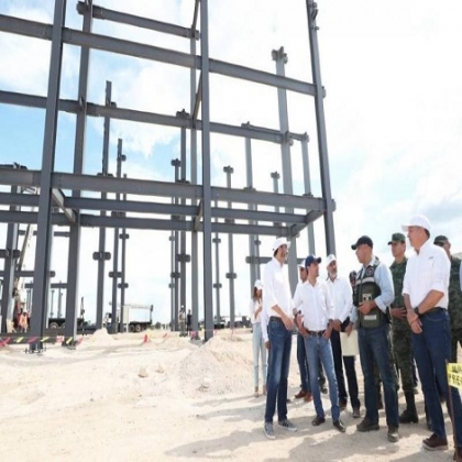 El Gobernador Mauricio Vila Dosal realiza visita de observación a obras del nuevo Hospital General “Dr. Agustín O'Horán”