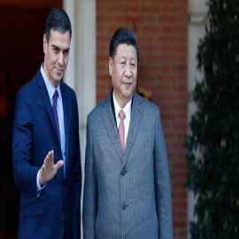 El régimen chino hospitaliza forzosamente a españoles vacunados de covid a su llegada al país