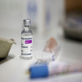 Fracaso de AstraZeneca con su tratamiento contra la COVID-19