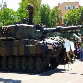 Disputas entre Polonia y Alemania exponen fisuras históricas en la alianza de la OTAN
