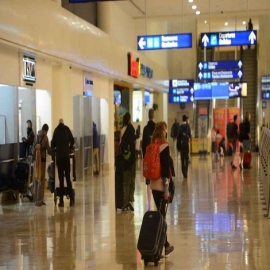 Cancún: Piden más personal de Migración para facilitar ingreso de extranjeros
