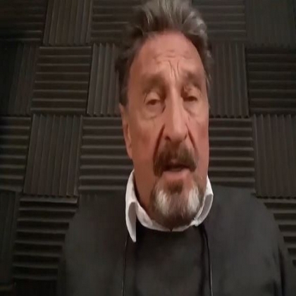La advertencia que hacía John McAfee en FEBRERO DE 2020 sobre las vacunas