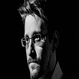 Edward Snowden dice que la reciente locura sobre los ‘OVNIS’ es una distracción