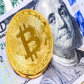 "Más dinero falso para invadir una economía enferma": Robert Kiyosaki insta a invertir en el bitcóin