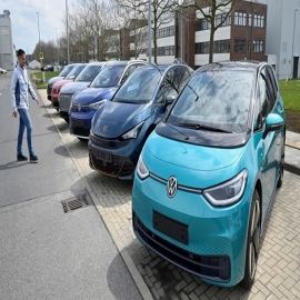 El Parlamento Europeo aprueba el adiós a los autos de gasolina y diésel para el año 2035