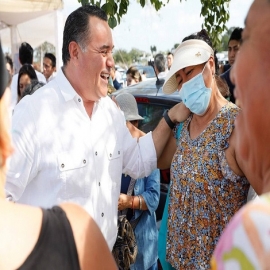 Renán Barrera trabaja para rehabilitar los mercados del centro histórico