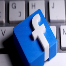 La ‘informante’ de Facebook pide al Senado de EEUU que obligue a las redes a censurar más