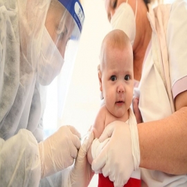 Advertencia: Fauci viene por nuestros hijos ¡incluso de dos meses!