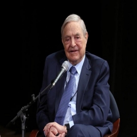 El actor de Hollywood critica al multimillonario George Soros como 'satánico'