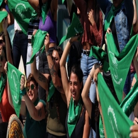 Corte anula ley que regulaba clínicas de aborto en Luisiana, EU; Casa Blanca lamenta la medida
