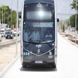 Recorre el Gobernador Mauricio Vila Dosal el primer tramo del Ie-Tram