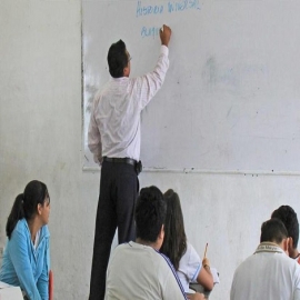 Covid-19 trunca la entrega de plazas a 40 maestros en Yucatán