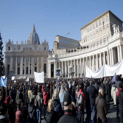 El Papa recuerda a los oprimidos que Cristo es quien libera con el amor