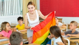Australia: activistas LGBT normalizan la zoofilia en un curso de educacion sexual a niños de escuela primaria