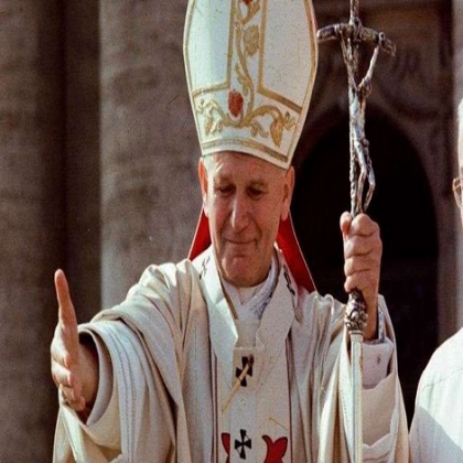 ¿Qué significa ser mujer? Escritora lo descubrió en esta carta de San Juan Pablo II
