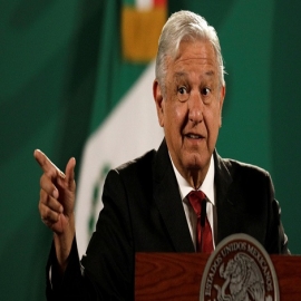 Sector eléctrico, organismo electoral y Guardia Nacional: las tres reformas constitucionales que López Obrador enviará al Congreso