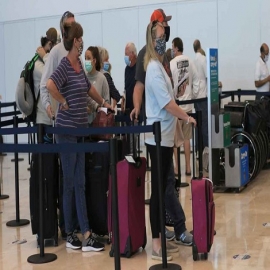 Cancún y Riviera Maya se quedan sin turistas de Canadá