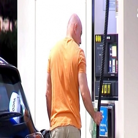 El alto costo de la gasolina haría del Día de Acción de Gracias el más caro de la historia, señalan los republicanos