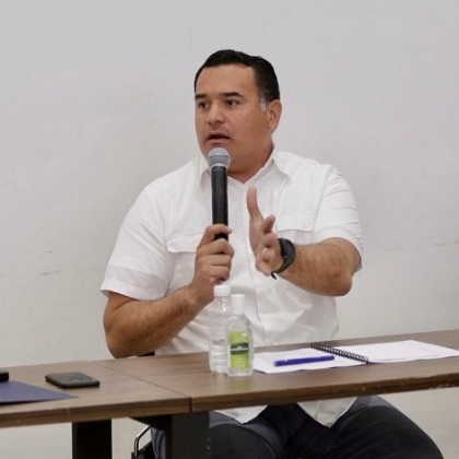 El alcalde Renán Barrera propondrá ante Cabildo apoyos para micro, pequeñas y medianas empresas ante la contingencia sanitaria.