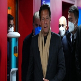 El primer ministro de Pakistán asegura que su país "no se inclinará" ante las presiones de Occidente sobre las relaciones con Moscú
