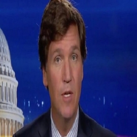 Tucker Carlson llama a la acción y advierte que EE. UU. se está convirtiendo en una “sociedad soviética”