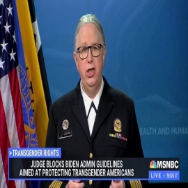 El Dr. Levine, secretario adjunto de salud de Biden, dice que hay que “empoderar” a los niños para que tomen bloqueadores de la pubertad