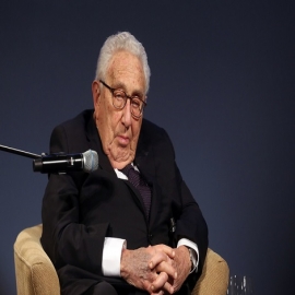 Kissinger: "Una guerra por Taiwán destruiría la isla y la economía mundial"